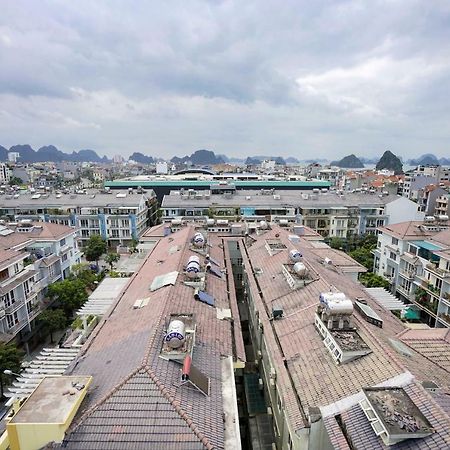 Lex Hotel Ha Long Bagian luar foto