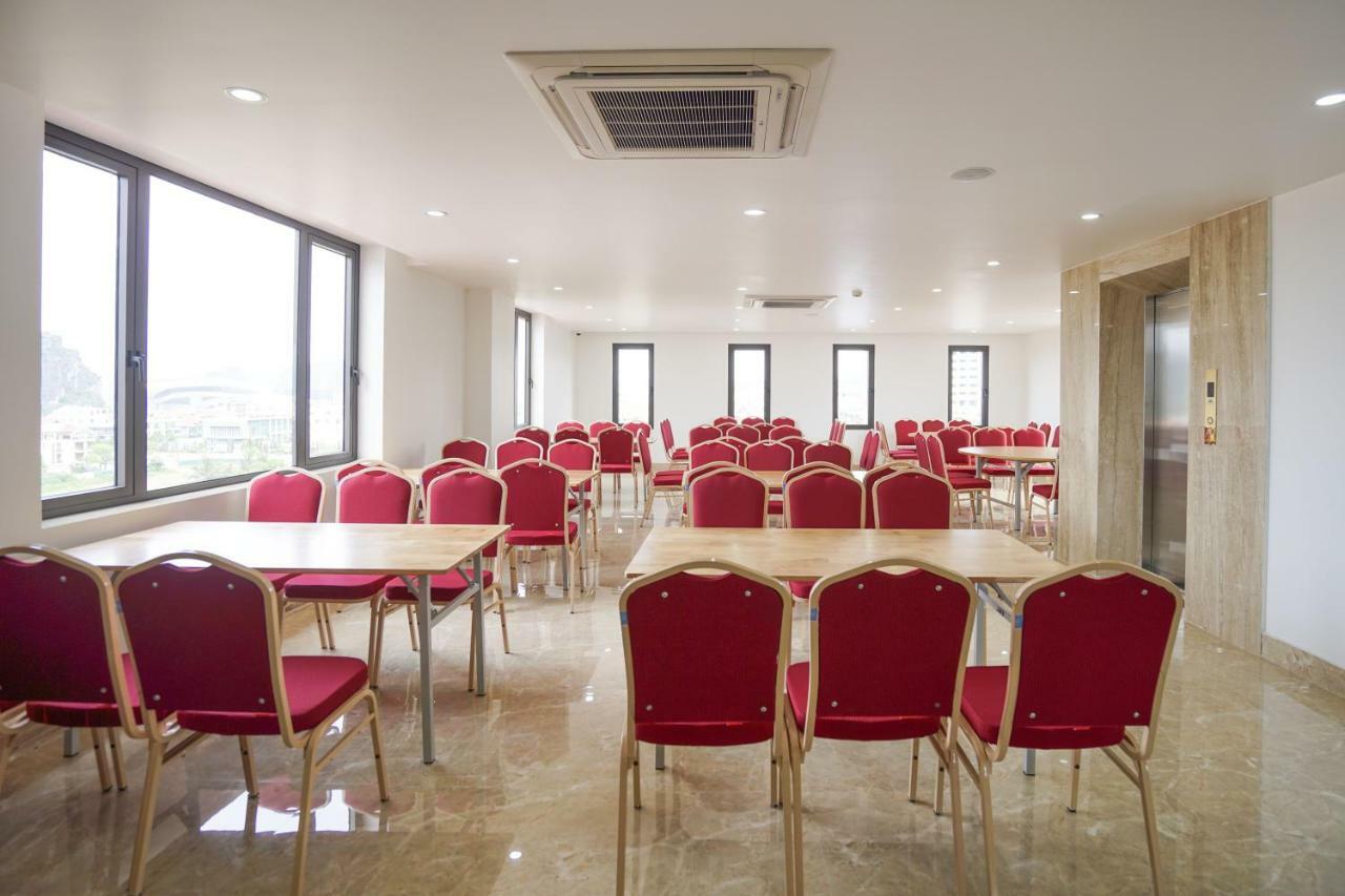 Lex Hotel Ha Long Bagian luar foto