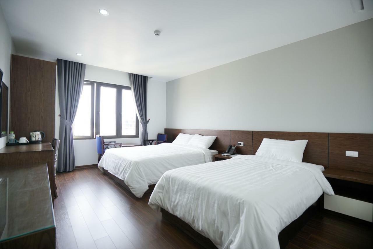 Lex Hotel Ha Long Bagian luar foto