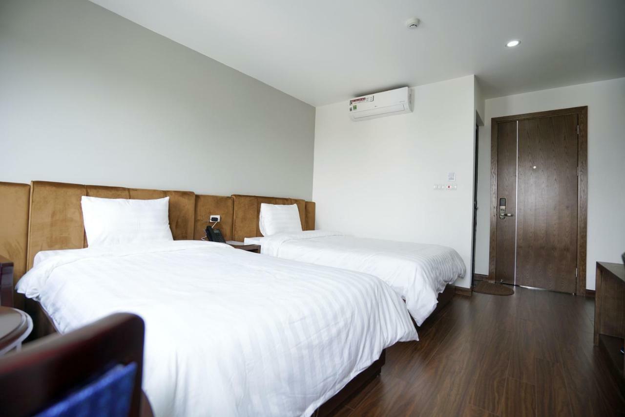 Lex Hotel Ha Long Bagian luar foto